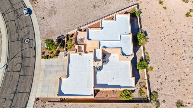 2932 Lakeview Drive, Bullhead City, AZ 86429