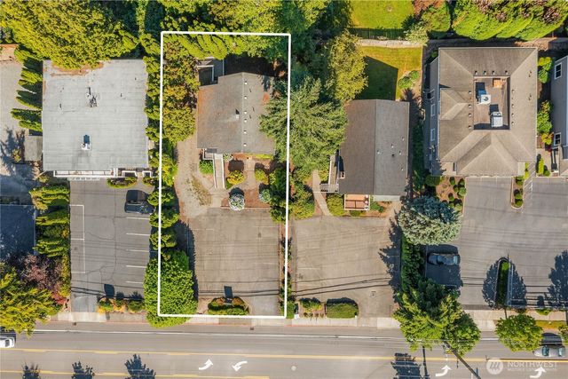 816 6th Street S, Kirkland, WA 98004