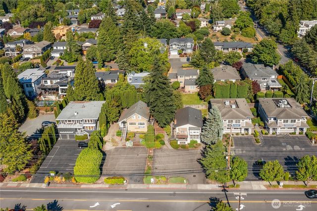 816 6th Street S, Kirkland, WA 98004