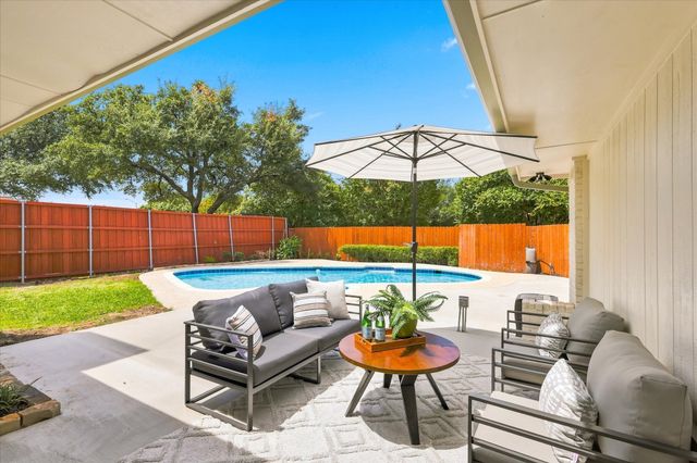 15905 Longvista Drive, Dallas, TX 75248