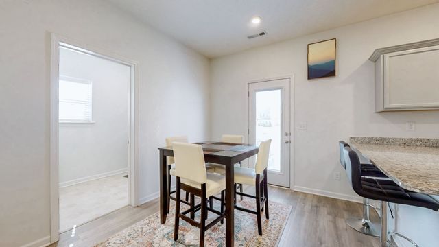 104 Curbow Ct, Shelbyville, TN 37160