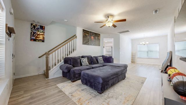 104 Curbow Ct, Shelbyville, TN 37160