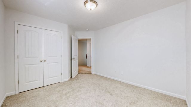 104 Curbow Ct, Shelbyville, TN 37160