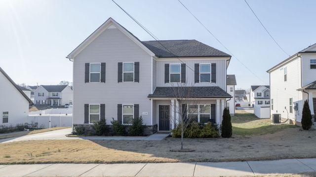 104 Curbow Ct, Shelbyville, TN 37160
