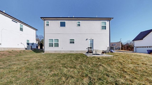 104 Curbow Ct, Shelbyville, TN 37160