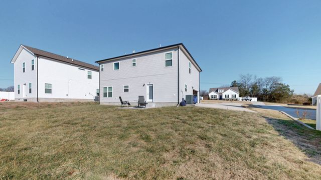 104 Curbow Ct, Shelbyville, TN 37160