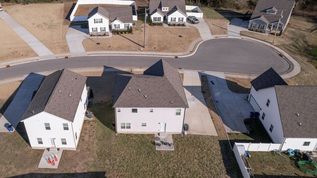 104 Curbow Ct, Shelbyville, TN 37160