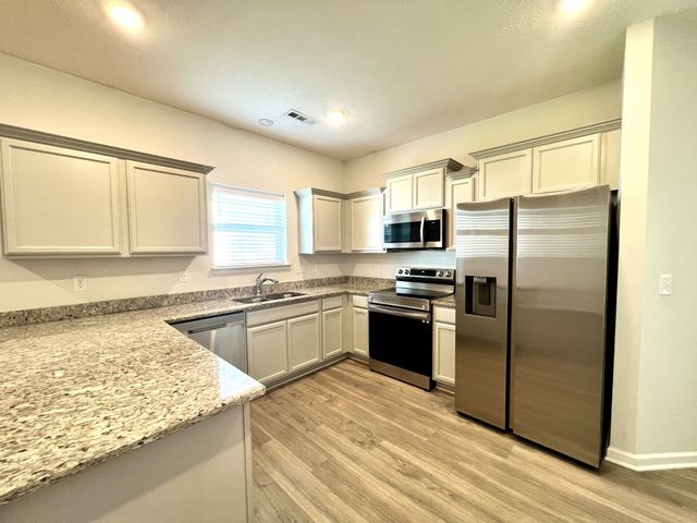 104 Curbow Ct, Shelbyville, TN 37160