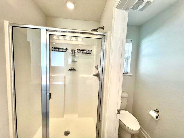 104 Curbow Ct, Shelbyville, TN 37160