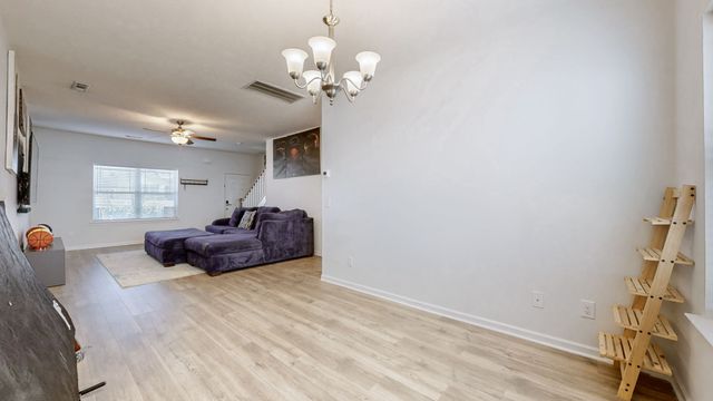 104 Curbow Ct, Shelbyville, TN 37160