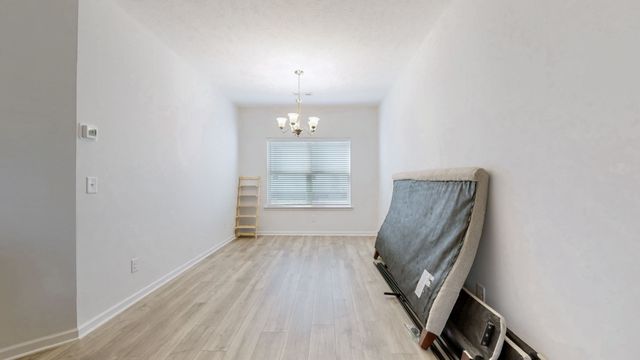 104 Curbow Ct, Shelbyville, TN 37160