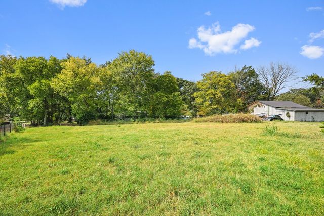 2516 Old Smith Springs Rd, Nashville, TN 37217