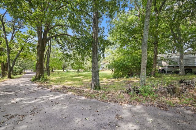 2516 Old Smith Springs Rd, Nashville, TN 37217
