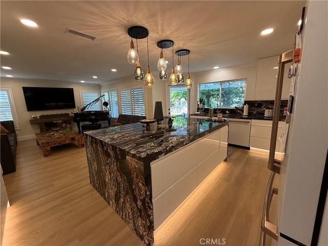 26742 Barkstone Lane, Laguna Hills, CA 92653