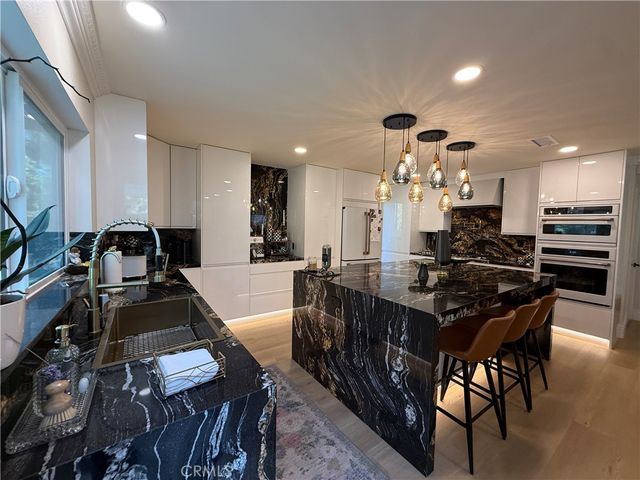 26742 Barkstone Lane, Laguna Hills, CA 92653