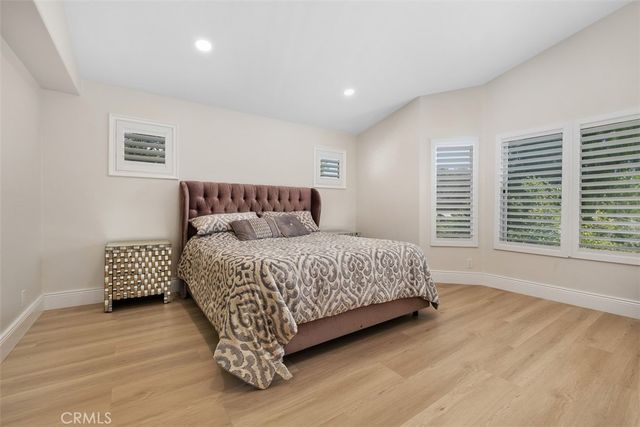 26742 Barkstone Lane, Laguna Hills, CA 92653