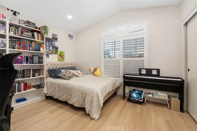 26742 Barkstone Lane, Laguna Hills, CA 92653