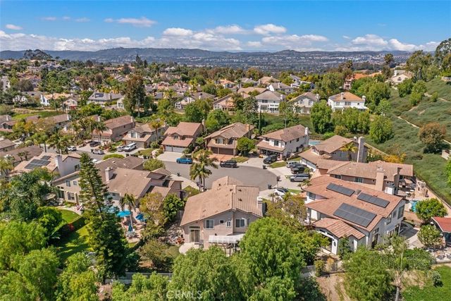 26742 Barkstone Lane, Laguna Hills, CA 92653