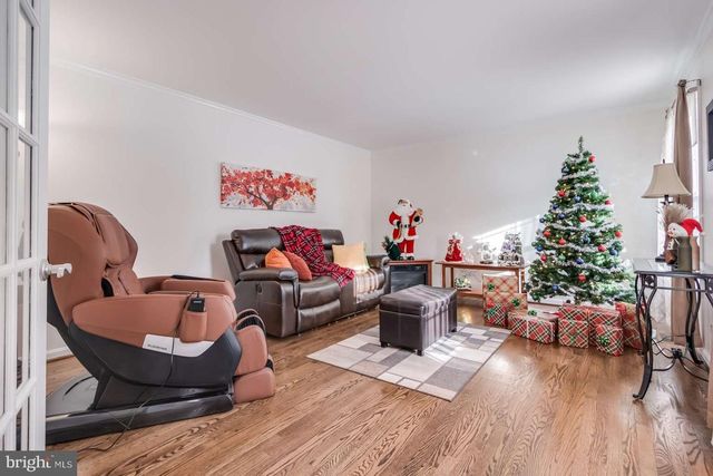 20901 LOCHAVEN CT, Gaithersburg, MD 20882