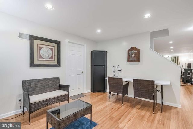 20901 LOCHAVEN CT, Gaithersburg, MD 20882