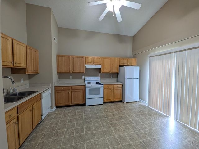 3417 Quinlan Boulevard, Canal Winchester, OH 43110