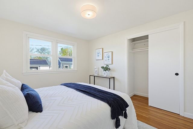 24 Cro Shee Ln, Leominster, MA 01453