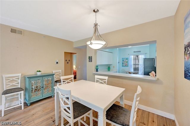 3245 Cypress Glen WAY 504, Naples, FL 34109