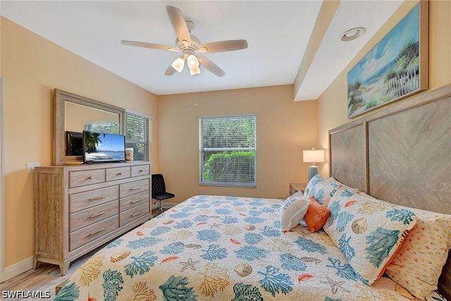 3245 Cypress Glen WAY 504, Naples, FL 34109