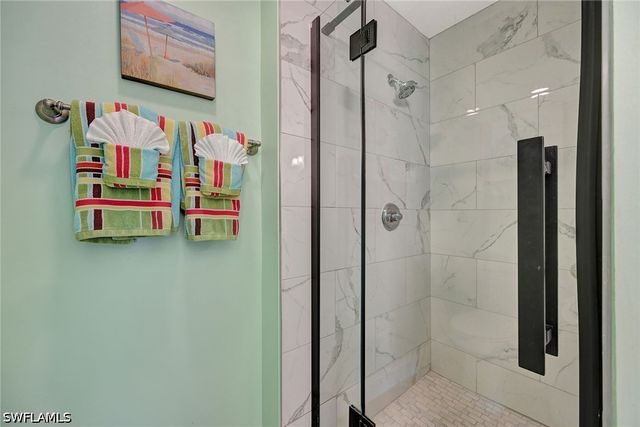 3245 Cypress Glen WAY 504, Naples, FL 34109