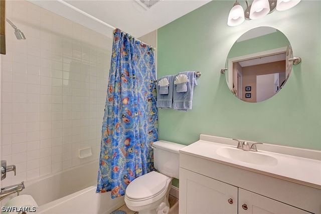 3245 Cypress Glen WAY 504, Naples, FL 34109