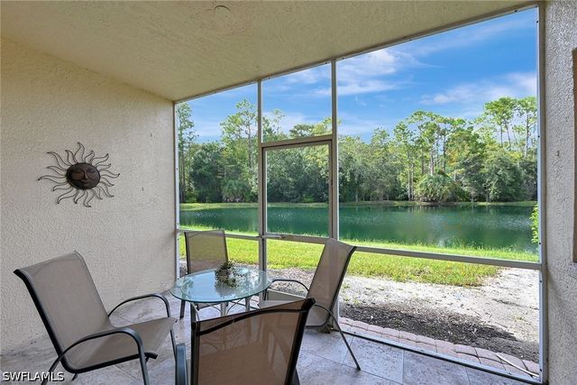 3245 Cypress Glen WAY 504, Naples, FL 34109