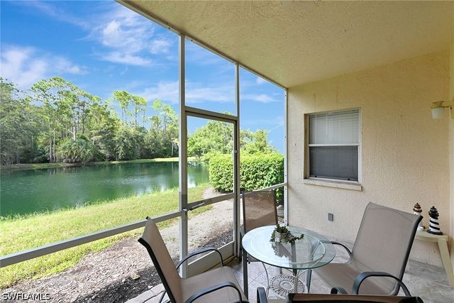 3245 Cypress Glen WAY 504, Naples, FL 34109