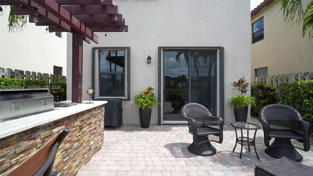 3785 NE 2nd St, Homestead, FL 33033
