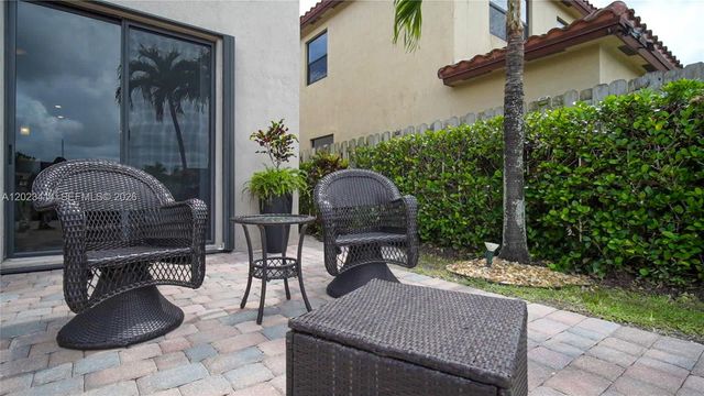 3785 NE 2nd St, Homestead, FL 33033