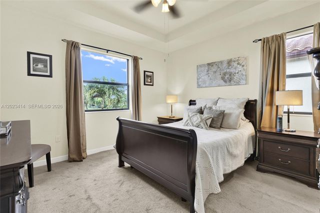 3785 NE 2nd St, Homestead, FL 33033