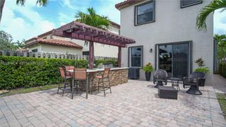 3785 NE 2nd St, Homestead, FL 33033