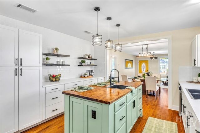 112 Oleander Avenue, Savannah, GA 31404