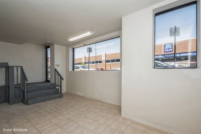 6223 N California Avenue G, Chicago, IL 60659