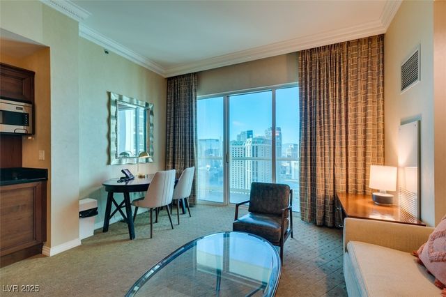 145 East HARMON Avenue 3117, Las Vegas, NV 89109