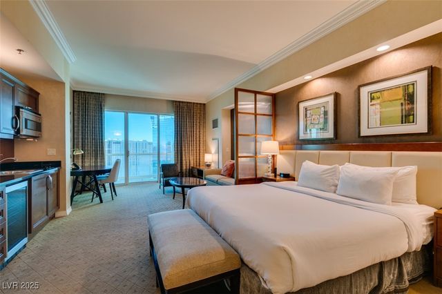 145 East HARMON Avenue 3117, Las Vegas, NV 89109