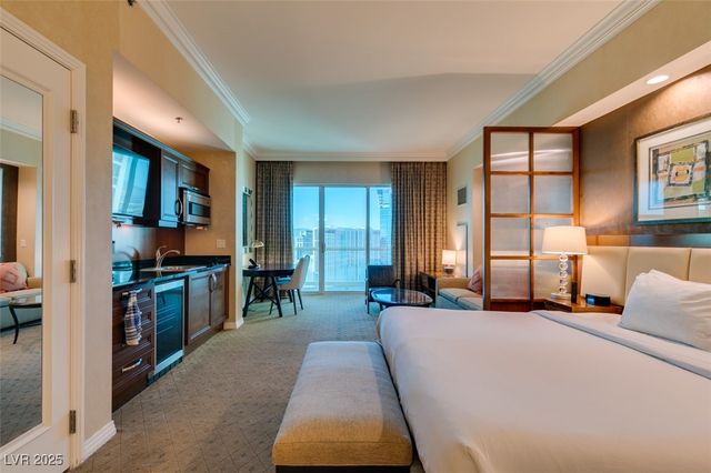 145 East HARMON Avenue 3117, Las Vegas, NV 89109