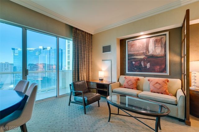 145 East HARMON Avenue 3117, Las Vegas, NV 89109