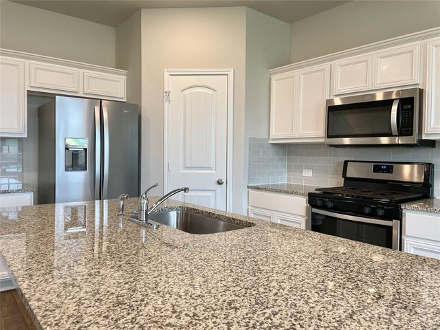 14101 Macquarie DR, Pflugerville, TX 78660