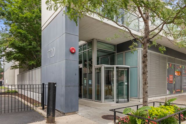 1720 S Michigan Avenue 208, Chicago, IL 60616