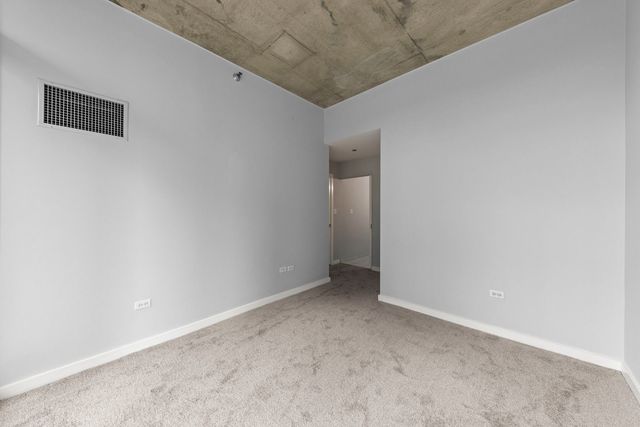 1720 S Michigan Avenue 208, Chicago, IL 60616