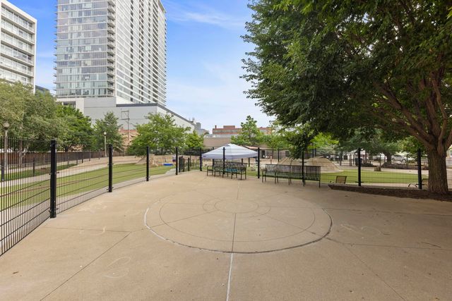 1720 S Michigan Avenue 208, Chicago, IL 60616