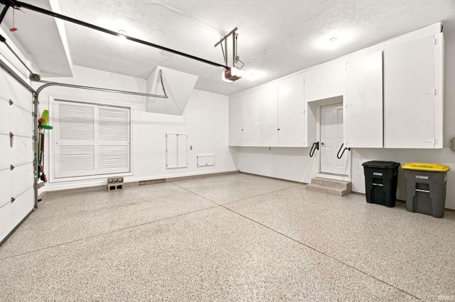 3704 Greenfield Lane, West Lafayette, IN 47906