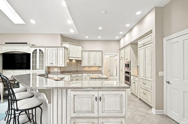 3704 Greenfield Lane, West Lafayette, IN 47906