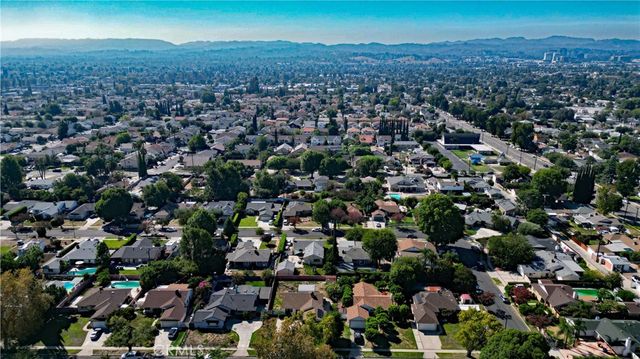 20412 Lorne, Winnetka, CA 91306