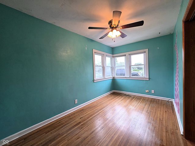 30 W 39th Street, Anderson, IN 46013